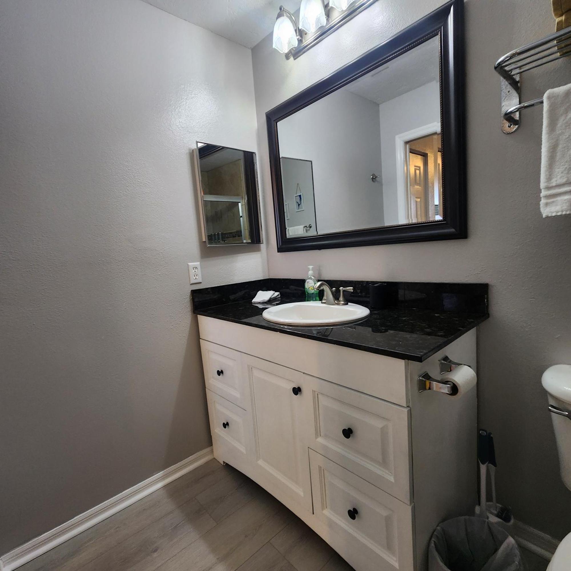 1 Bed 1 Bath At Img Near Beach Bradenton Zewnętrze zdjęcie
