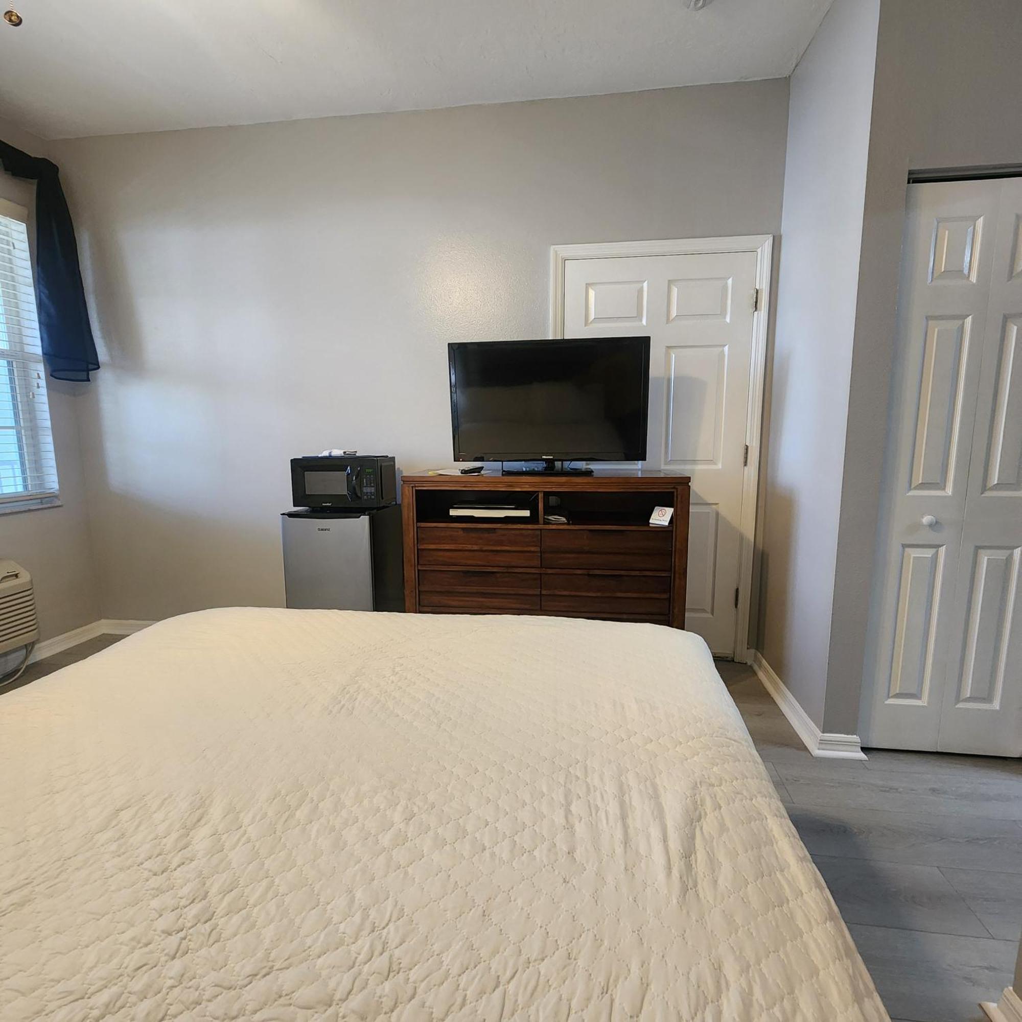 1 Bed 1 Bath At Img Near Beach Bradenton Zewnętrze zdjęcie